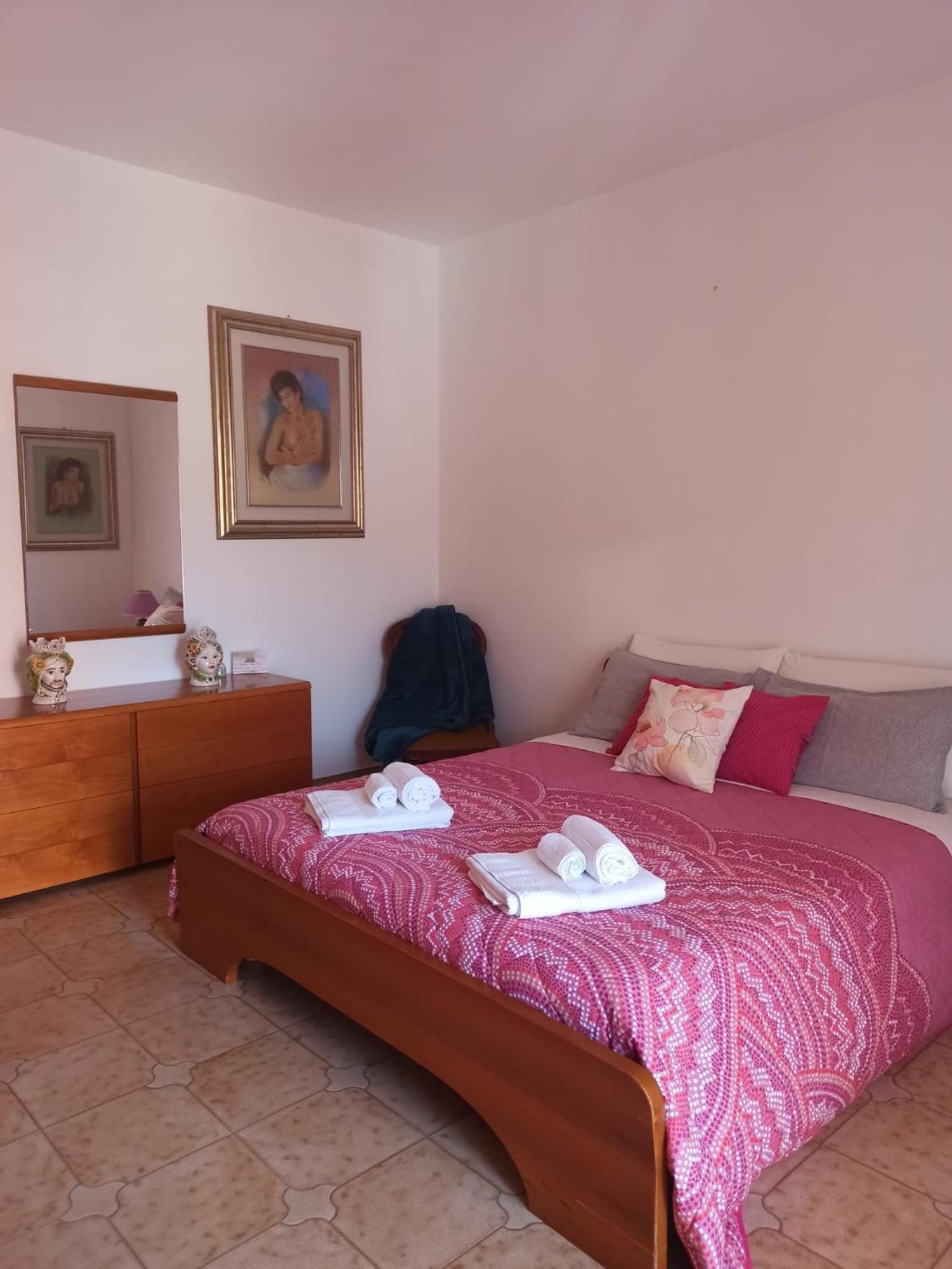 Appartamento La Casa Sicula Capri Leone Camera foto